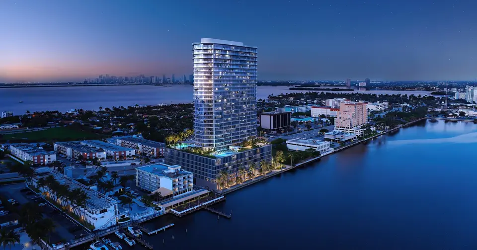 Aerial view — Continuum Club & Residences North Bay Village in Edgewater