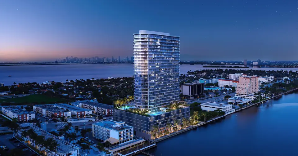 Aerial view — Continuum Club & Residences North Bay Village in Edgewater
